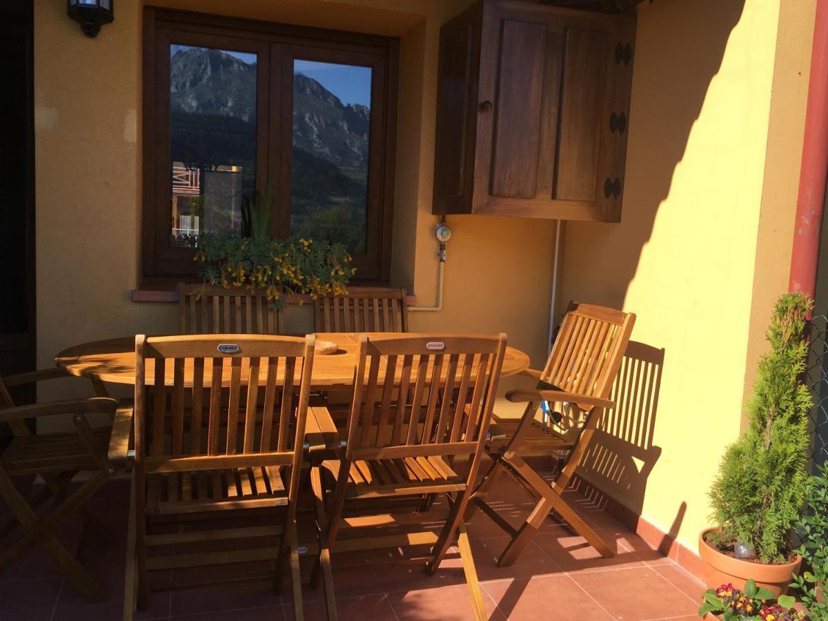 Precioso Chalet Junto A Potes Con Piscina-4 Hab,3 Banos 奥耶多 外观 照片