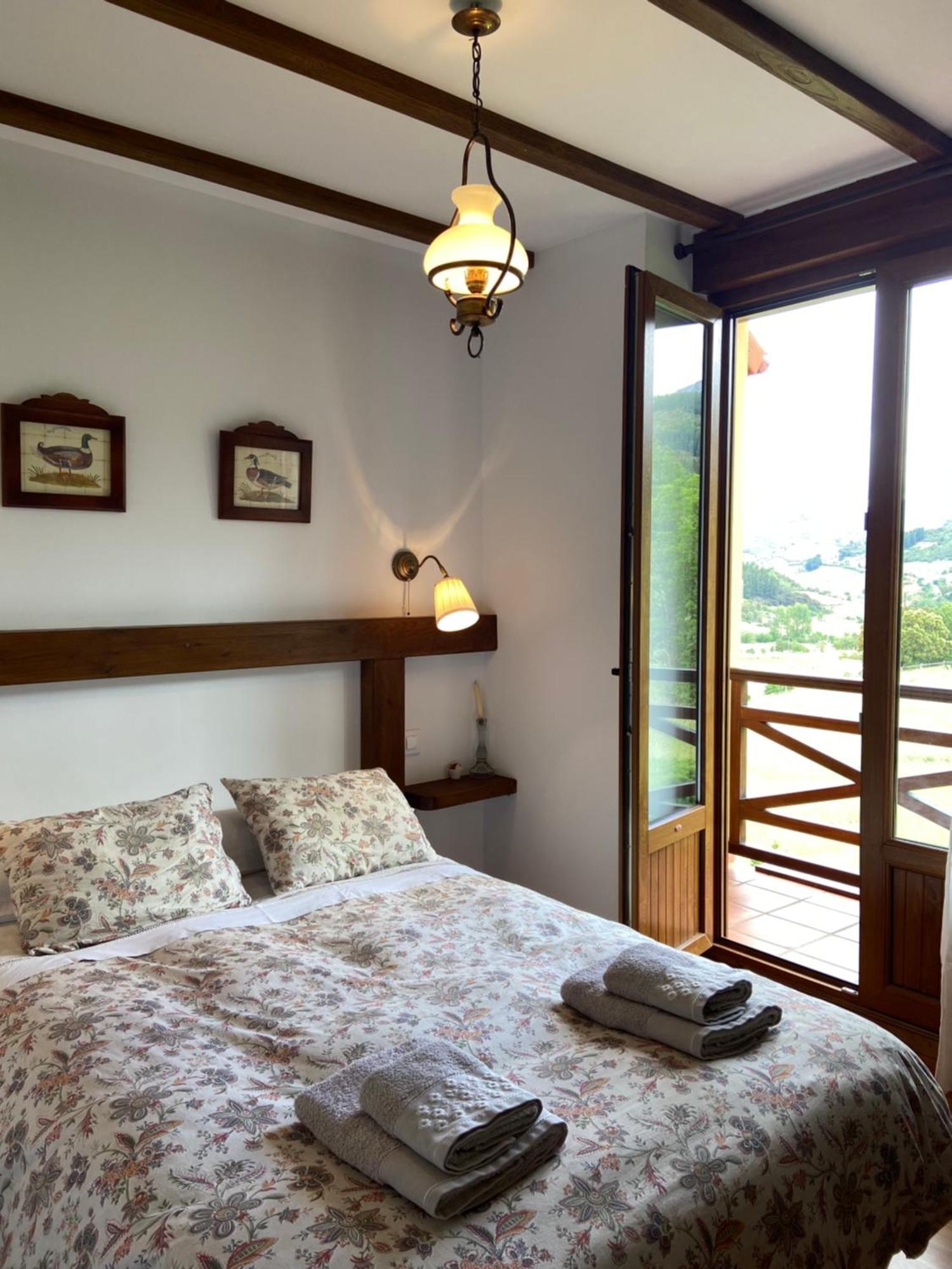 Precioso Chalet Junto A Potes Con Piscina-4 Hab,3 Banos 奥耶多 外观 照片