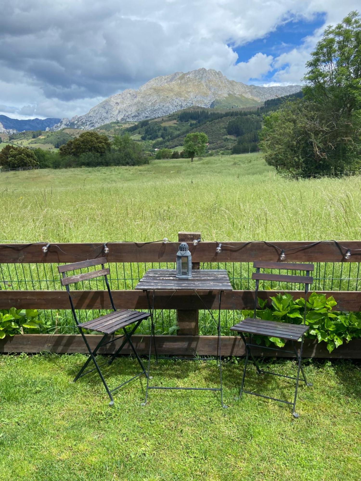 Precioso Chalet Junto A Potes Con Piscina-4 Hab,3 Banos 奥耶多 外观 照片